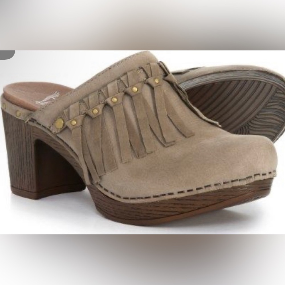 DANSKO 🤎Women's Mule Taupe Gray Deni Clog Nubuck Leather Fringe Size40/9.5, GUC